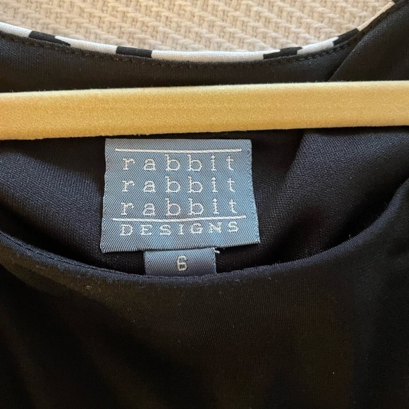 Rabbit Black & White Abstract Geometric Dress - Picture 3 of 5